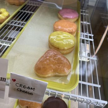 Fluffy Donut Cafe & Bagels - Donuts Near Me - Bellevue, Washington Fluffy Donut Cafe & Bagels - Donuts Near Me - Bellevue, Washington