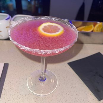 Eola Lounge - Blueberry Lemon Drop - Tapas/Small Plates Near Me - Orlando, Florida