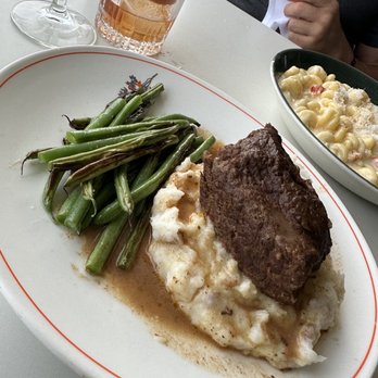 Cafe 44 - American Near Me - Alexandria, Virginia Cafe 44 - American Near Me - Alexandria, Virginia