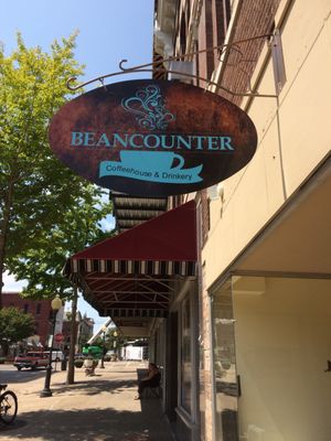 The Beancounter Coffeehouse & Drinkery by null