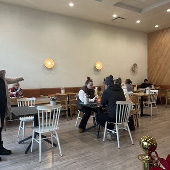 Manresa Bread  - Spacious and clean - Breakfast & Brunch Near Me - Campbell, California