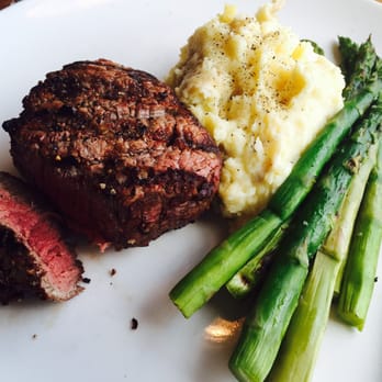 Horatio's - Filet mignon med rare Yummmmmmm - Seafood Near Me - San Leandro, California Horatio's - Filet mignon med rare Yummmmmmm - Seafood Near Me - San Leandro, California