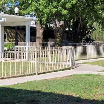 Rose Garden Residential Care - Retirement Homes Near Me - Mentone, California
