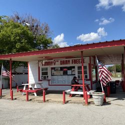 Jimmy J's Dairy Freeze - Outside
