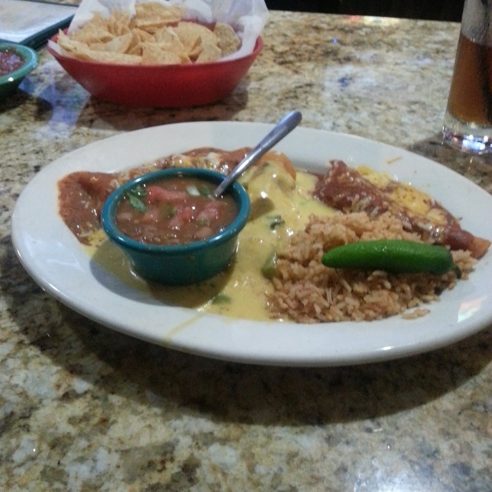 Serranos - Brisket enchiladas ans server allowed three different sauces chili con queso, Chili con carne abd chiptole! - Tex-Mex Near Me - Cedar Park, Texas Serranos - Brisket enchiladas ans server allowed three different sauces chili con queso, Chili con carne abd chiptole! - Tex-Mex Near Me - Cedar Park, Texas