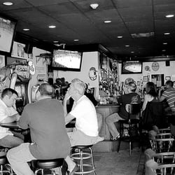 Duffy's Irish Pub - Dupont Circle NW - Duffy's now has 12 flat screens