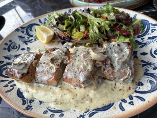 Pera Bistro by null