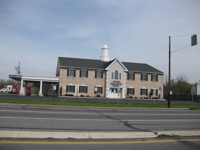 MID PENN BANK Updated August 2024 5500 Allentown Blvd, Harrisburg, Pennsylvania Banks