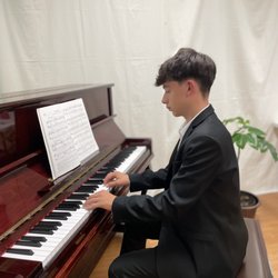 Omei Academy - Piano Performance Exam