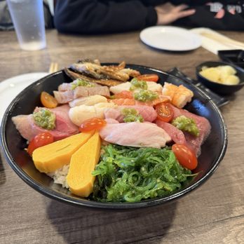 Kakuna Sushi - Chirashi - Sushi Bars Near Me - Milpitas, California