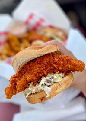 Hotties Chicken 615 Photos 681 Reviews Chicken Shop 13865 City Center Dr Chino Hills Ca United States Restaurant Reviews Phone Number Menu