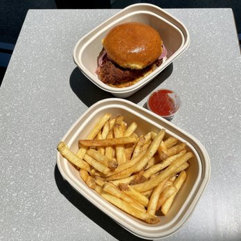 Hetchy's Hots - Rancher Dancher and Fries - Chicken Shop Near Me - San Francisco, California