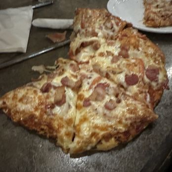 Santa Lucia Pizza - Your dinner is served. - Italian Near Me - Winnipeg, Manitoba Santa Lucia Pizza - Your dinner is served. - Italian Near Me - Winnipeg, Manitoba