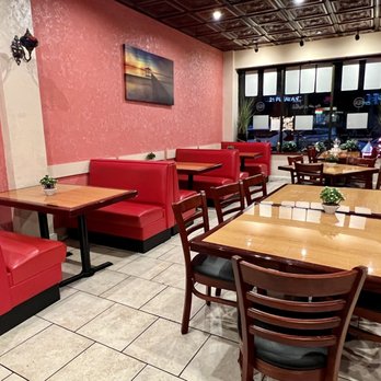 Levant Delight - Inside - Mediterranean Near Me - Malden, Massachusetts