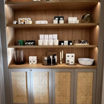 goop - Skincare - Cosmetics & Beauty Supply Near Me - Larkspur, California goop - Skincare - Cosmetics & Beauty Supply Near Me - Larkspur, California