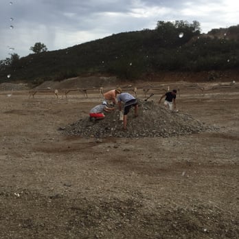Oceanview Mine - Some of the guys getting their buckets in the rain! - Tours Near Me - Pala, California Oceanview Mine - Some of the guys getting their buckets in the rain! - Tours Near Me - Pala, California