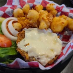 Sully's Irish Pub - Bubba Burger with Cheese curds