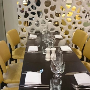 Aqua Bar and Grill - Mediterranean Near Me - Kent, XGL