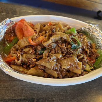 Zaap Kitchen Lao Thai Street Eats - 20. Pad Kee Mao Drunken Noodles - so good!!! - Laotian Near Me - Dallas, Texas Zaap Kitchen Lao Thai Street Eats - 20. Pad Kee Mao Drunken Noodles - so good!!! - Laotian Near Me - Dallas, Texas