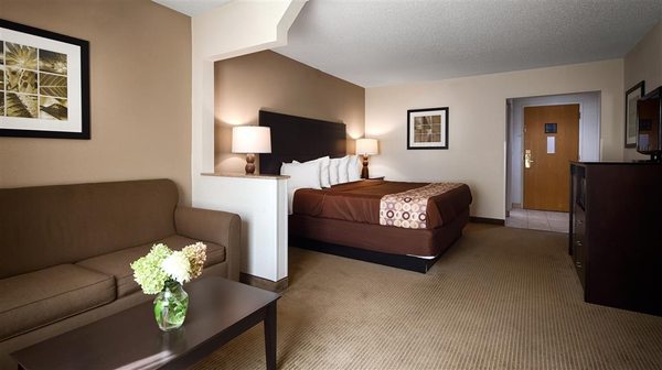 Best Western Suites by null