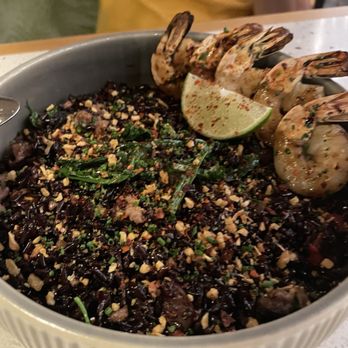 Olili - Garlic Shrimp Forbidden Rice - Desserts Near Me - Honolulu, Hawaii