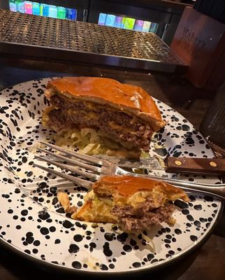 LG's Irish Bar & Kitchen by null