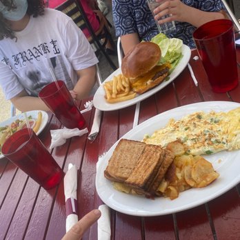Montclair House Grill - Yummmy! - Breakfast & Brunch Near Me - Montclair, New Jersey Montclair House Grill - Yummmy! - Breakfast & Brunch Near Me - Montclair, New Jersey