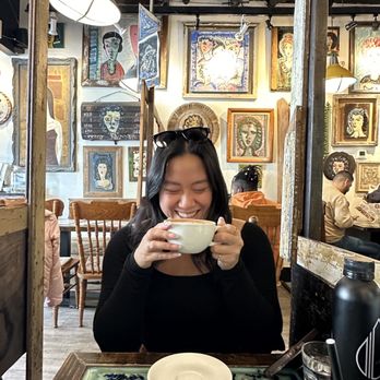 Café Portrait - Decor - Cafes Near Me - Vancouver, British Columbia Café Portrait - Decor - Cafes Near Me - Vancouver, British Columbia