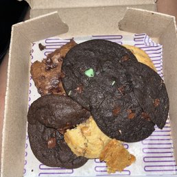 Peanut Butter Chip Cookie