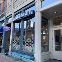 Huckleberry Roasters - Out front