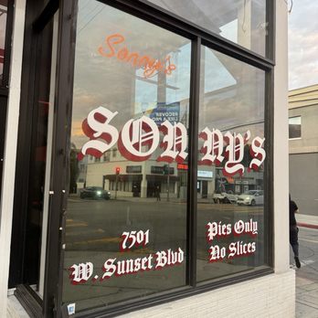 Sonny's - Store front - Pizza Near Me - Los Angeles, California