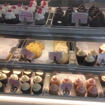 The Cupcake Shoppe - Bakeries Near Me - Raleigh, North Carolina The Cupcake Shoppe - Bakeries Near Me - Raleigh, North Carolina