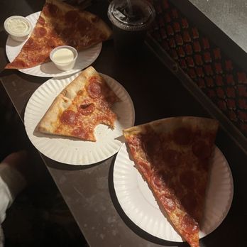 Home Slice Pizza - Pizza Near Me - Austin, Texas