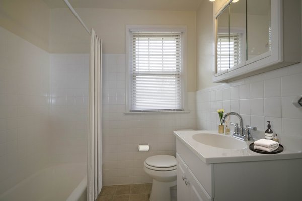 Elkins Park Gardens by null