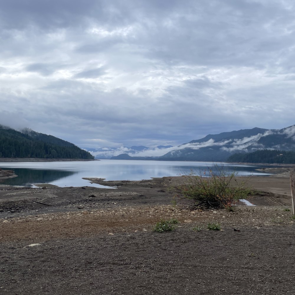 Lake Kachess Campground - "Beach". Water line super low. Sand turned to mud by the lake - Campgrounds Near Me - Easton, Washington Lake Kachess Campground - "Beach". Water line super low. Sand turned to mud by the lake - Campgrounds Near Me - Easton, Washington