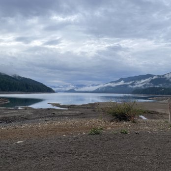 Lake Kachess Campground - "Beach". Water line super low. Sand turned to mud by the lake - Campgrounds Near Me - Easton, Washington Lake Kachess Campground - "Beach". Water line super low. Sand turned to mud by the lake - Campgrounds Near Me - Easton, Washington
