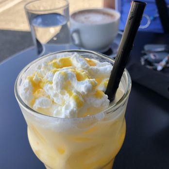 The Cottage - Cocktail Bars Near Me - Bothell, Washington