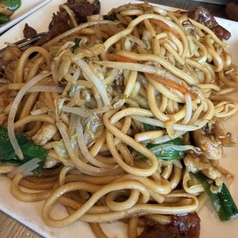 Fortune Cookies Restaurant - House Special Lo Mein - Chinese Near Me - Seal Beach, California