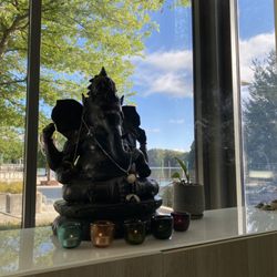 SOULution Yoga - SOULution  - the stunning water vista from the studio