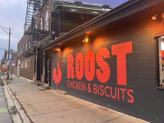 Roost Chicken & Biscuits by null