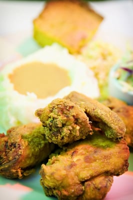 Street Restaurant and Bar by null