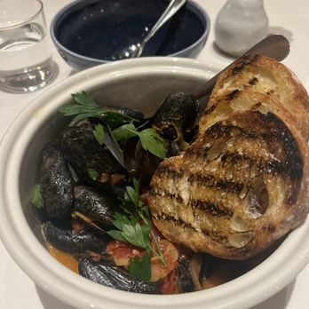 Kiln - Mussels - American Near Me - Shaker Heights, Ohio