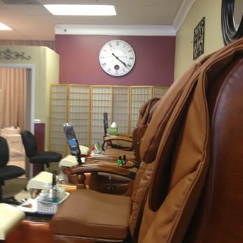 Top Nails - This place has a nice atmosphere. - Nail Salons Near Me - Odenton, Maryland Top Nails - This place has a nice atmosphere. - Nail Salons Near Me - Odenton, Maryland