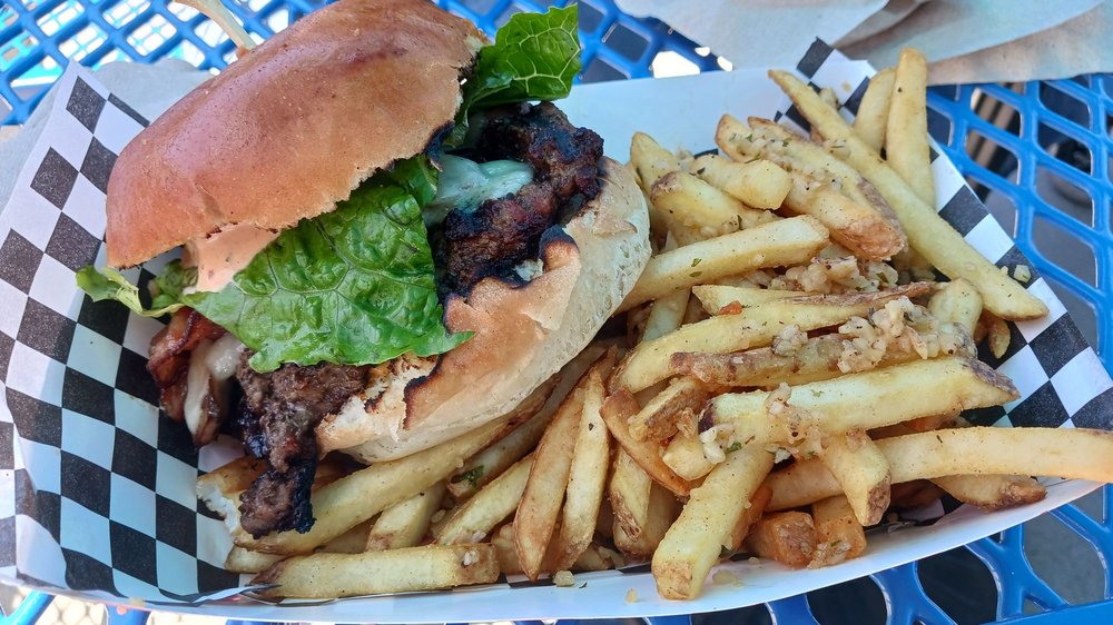 GAMEDAY GRILL 85 Photos & 68 Reviews 400 R St, Sacramento