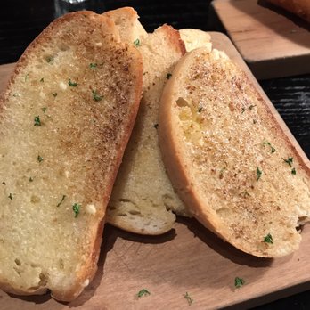 Public Kitchen & Bar - Garlic bread - New Zealand Near Me - Queenstown, OTA Public Kitchen & Bar - Garlic bread - New Zealand Near Me - Queenstown, OTA