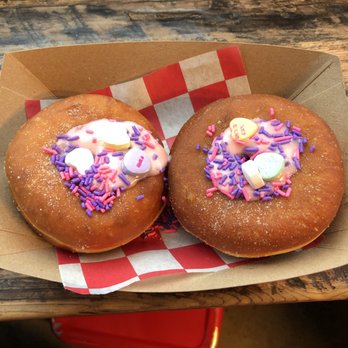 BomboBar - Strawberry Cheesecake Bombolini - Desserts Near Me - Chicago, Illinois BomboBar - Strawberry Cheesecake Bombolini - Desserts Near Me - Chicago, Illinois