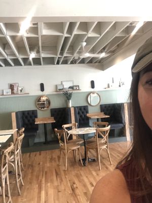 Vintage Wine + Eats by null