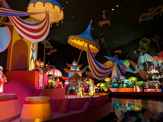 "it's a small world" by null