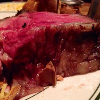 Gulliver's Restaurant - Look at the thickness of this BEAST!! Over 2 inches of THICK GOODNESS!!  OMG I'm in Prime Rib Heaven!!! :) - American Near Me - Irvine, California