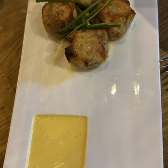 CRUSH American Grill - Chee Cheesesteak Dumplings - Lounges Near Me - Las Vegas, Nevada CRUSH American Grill - Chee Cheesesteak Dumplings - Lounges Near Me - Las Vegas, Nevada